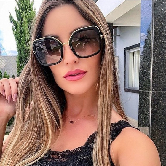 OKULARY przeciwsłoneczne DAMSKIE czarne ZŁOTE duże